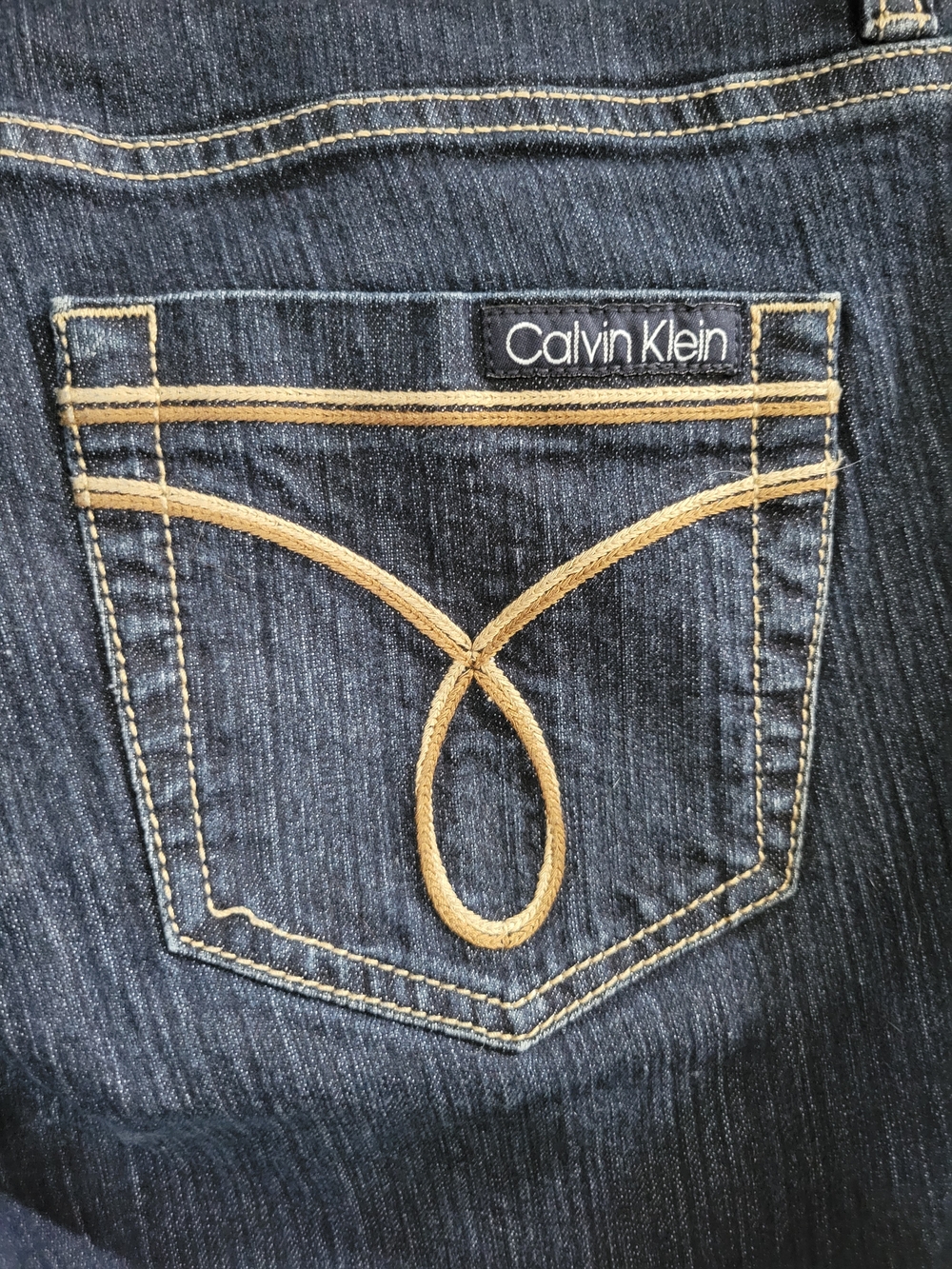 Calvin Klein Skinny Women's- 30x10 - Picture 5 of 9